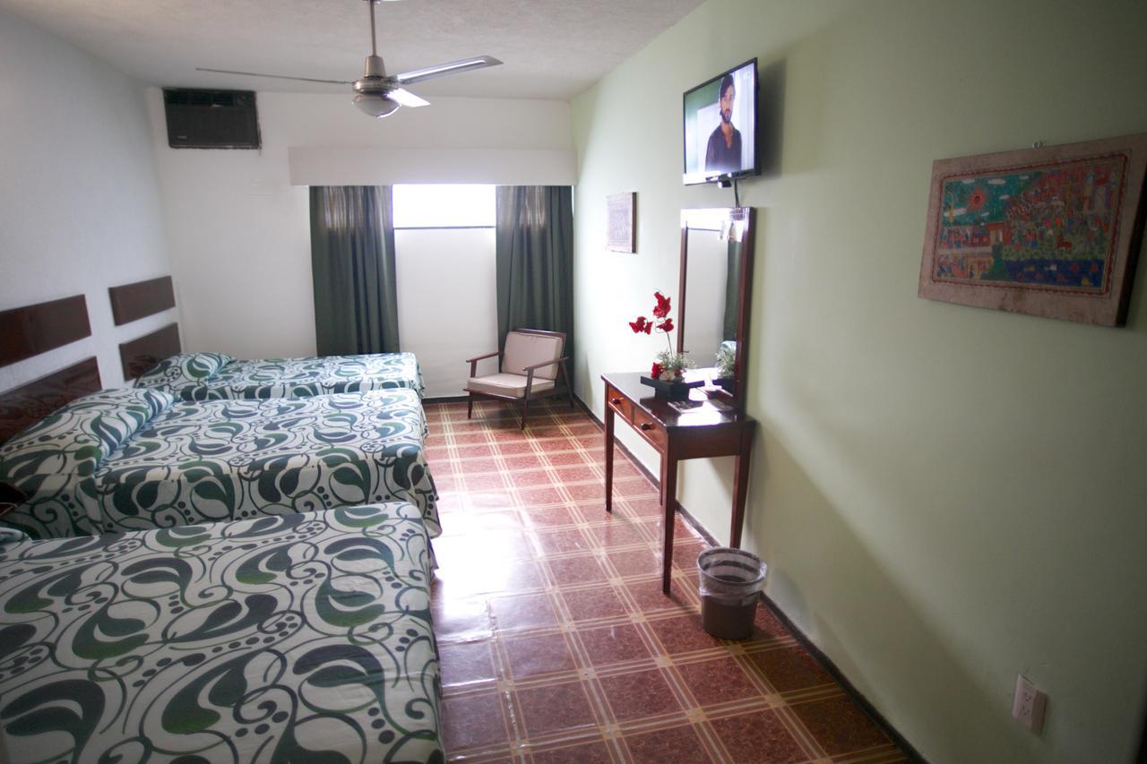 Hotel Maria De Lourdes Tuxtepec Buitenkant foto